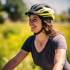 Bell Trace -Spin City Bikes bell trace 376229 1