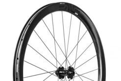 ENVE Composites SES 3.4 AR Disc I9 Wheelset 8 ENVE Composites SES 3.4 AR Disc I9 Wheelset -Spin City Bikes enve ses 3.4 ar disc chris king wheelset 362045 11