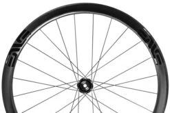 ENVE Composites SES 3.4 AR Disc I9 Wheelset 7 ENVE Composites SES 3.4 AR Disc I9 Wheelset -Spin City Bikes enve ses 3.4 ar disc chris king wheelset 362045 12