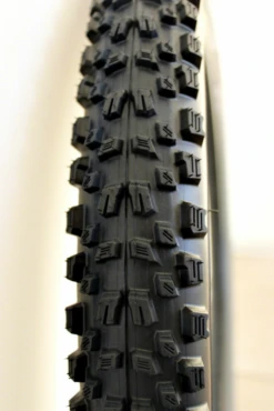 Vittoria Agarro Tire -Spin City Bikes vittoria agarro tire 377568 2